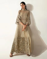 Eve: A Celestial Radiance in Pale Gold