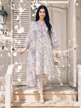 3 Piece Lawn Suit- Embroidered (Pret)