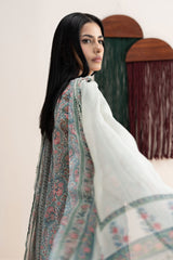3 Piece Embroidered Lawn Suit