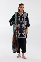 Stitched Khaddar Muzlin Suit