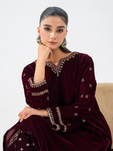 2 Piece Velvet Suit-Embroidered (Pret)