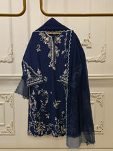 3 Piece - Pure Khaddi Silk Embroidered Suit S115550