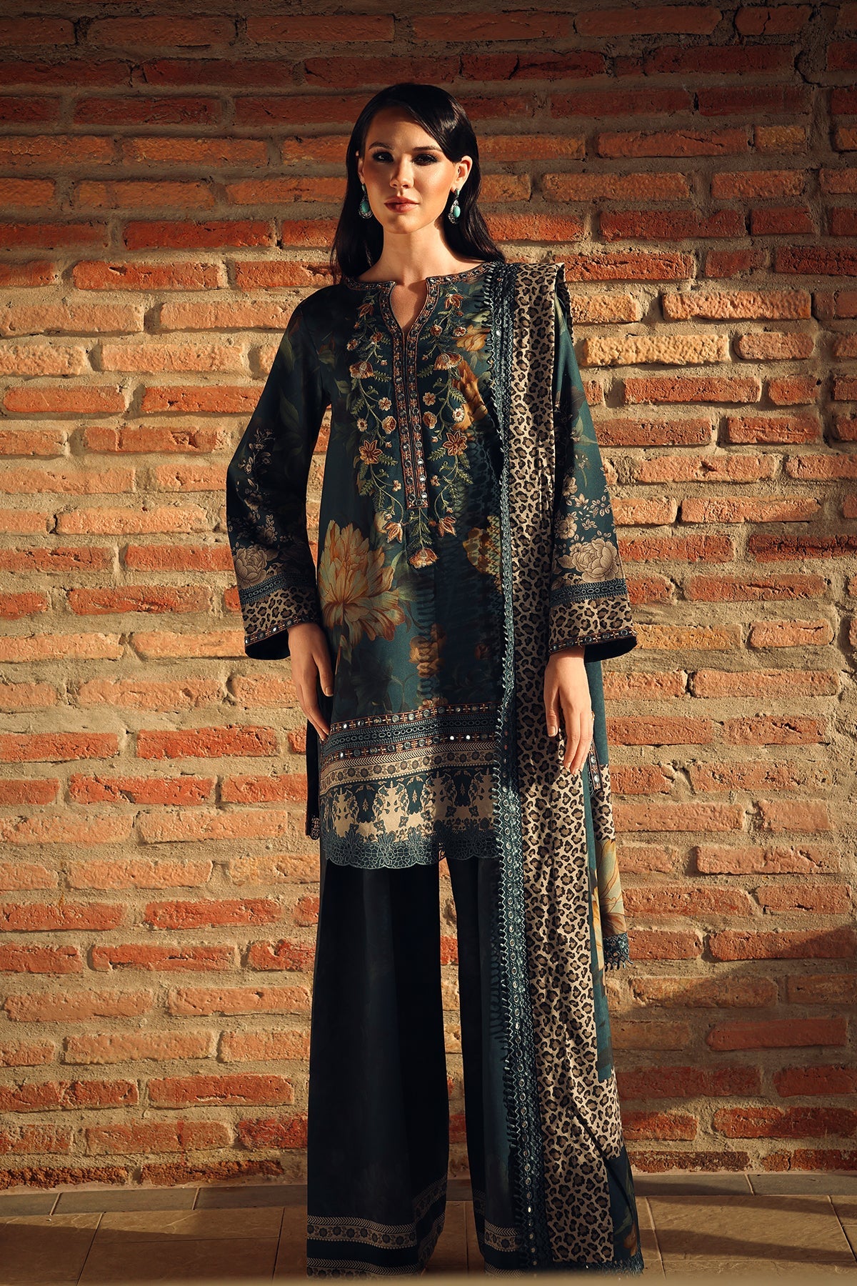 3-PC Stitched Embroidered Linen Collection CCW7-09P