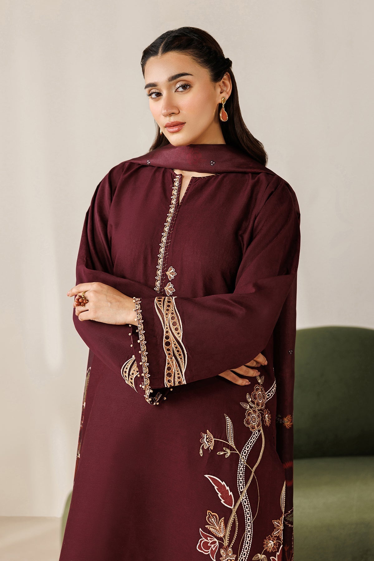EMBROIDERED JACQUARD PR-1274