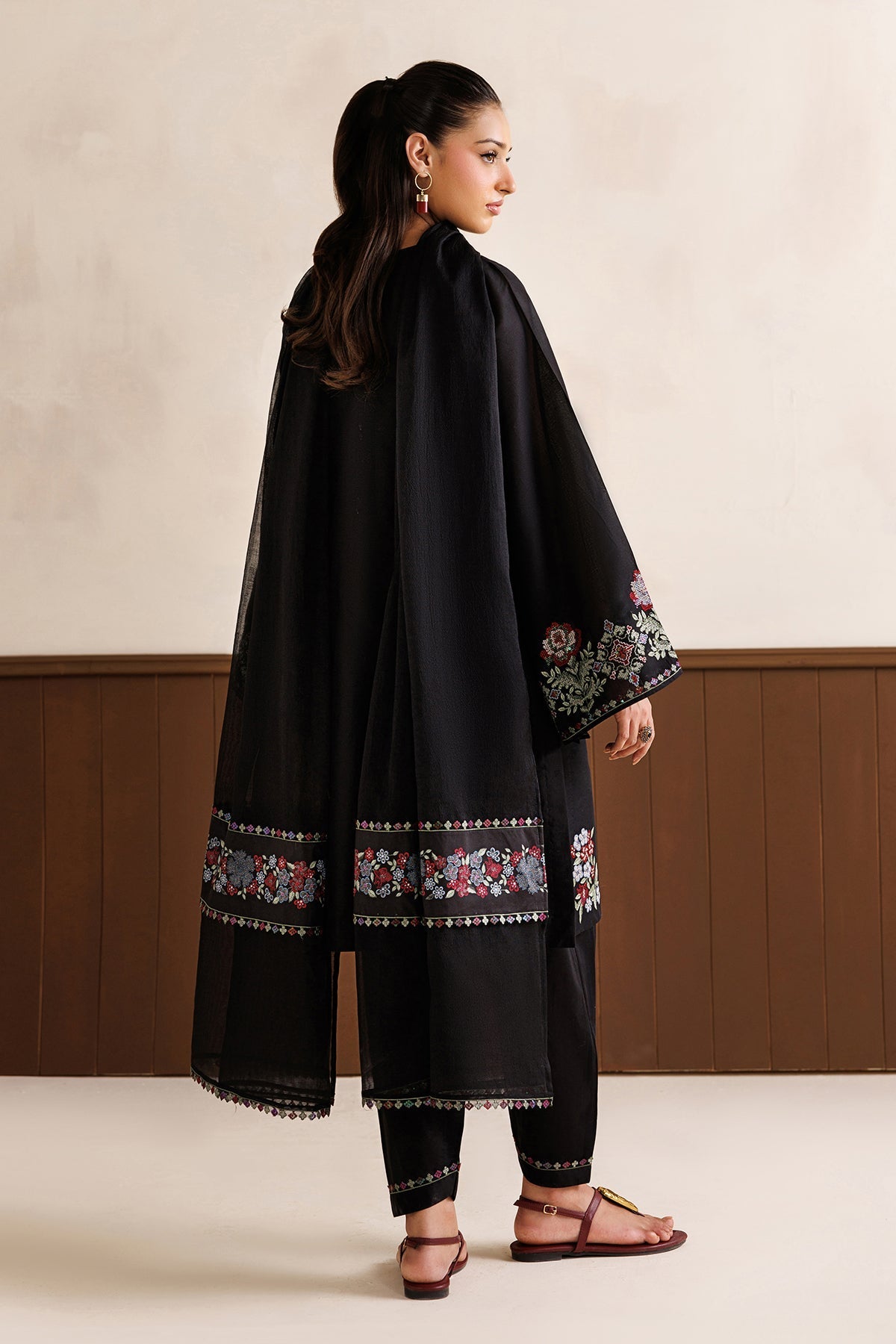 EMBROIDERED LAWN PR-1338