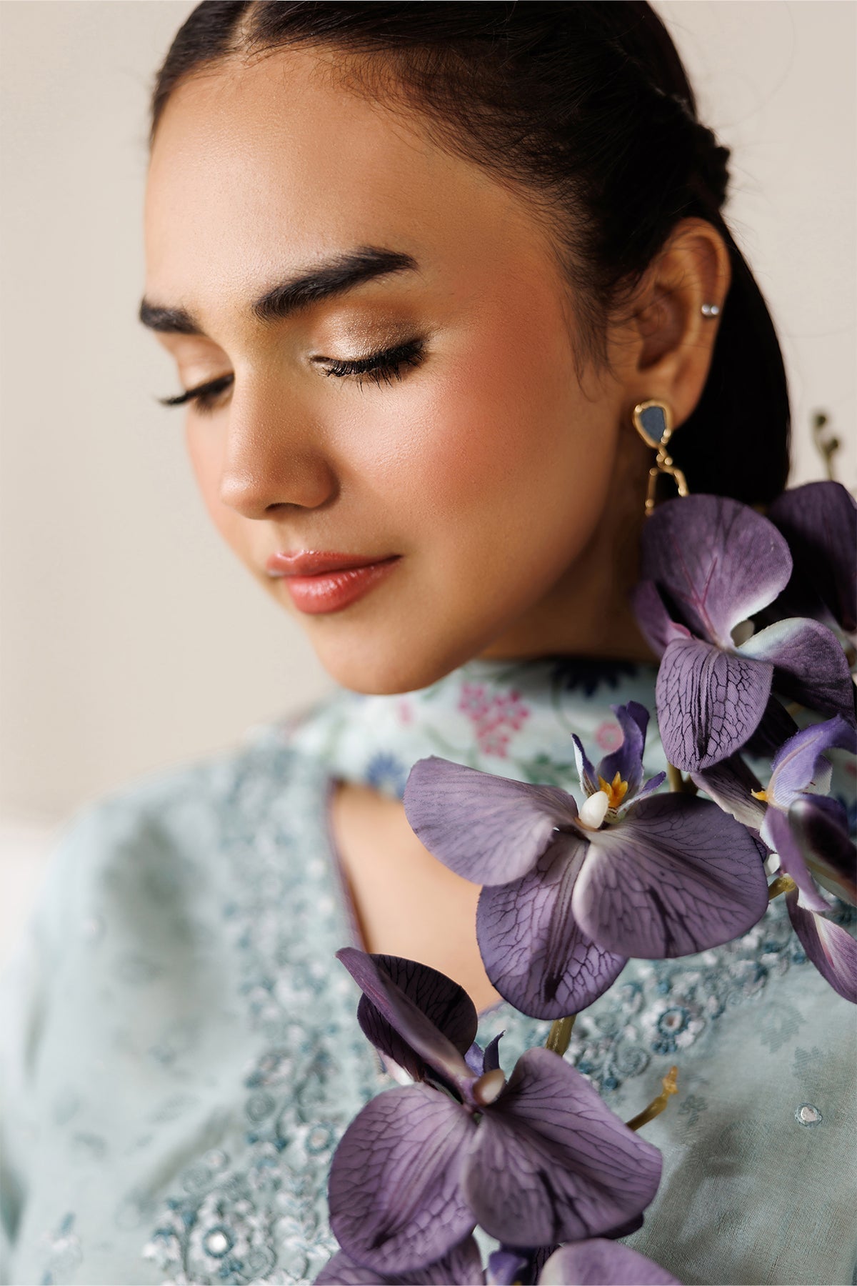 EMBROIDERED JACQUARD PR-1275