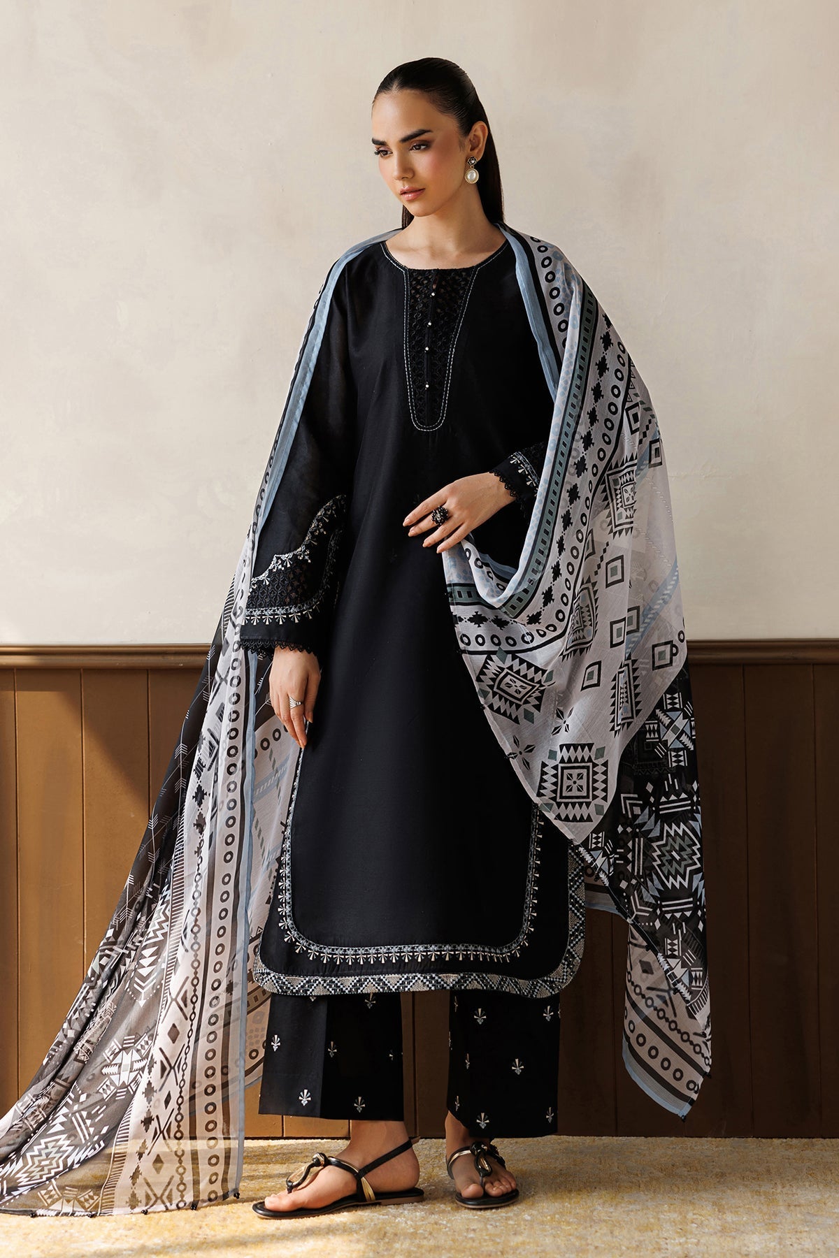 EMBROIDERED LAWN PR-1366