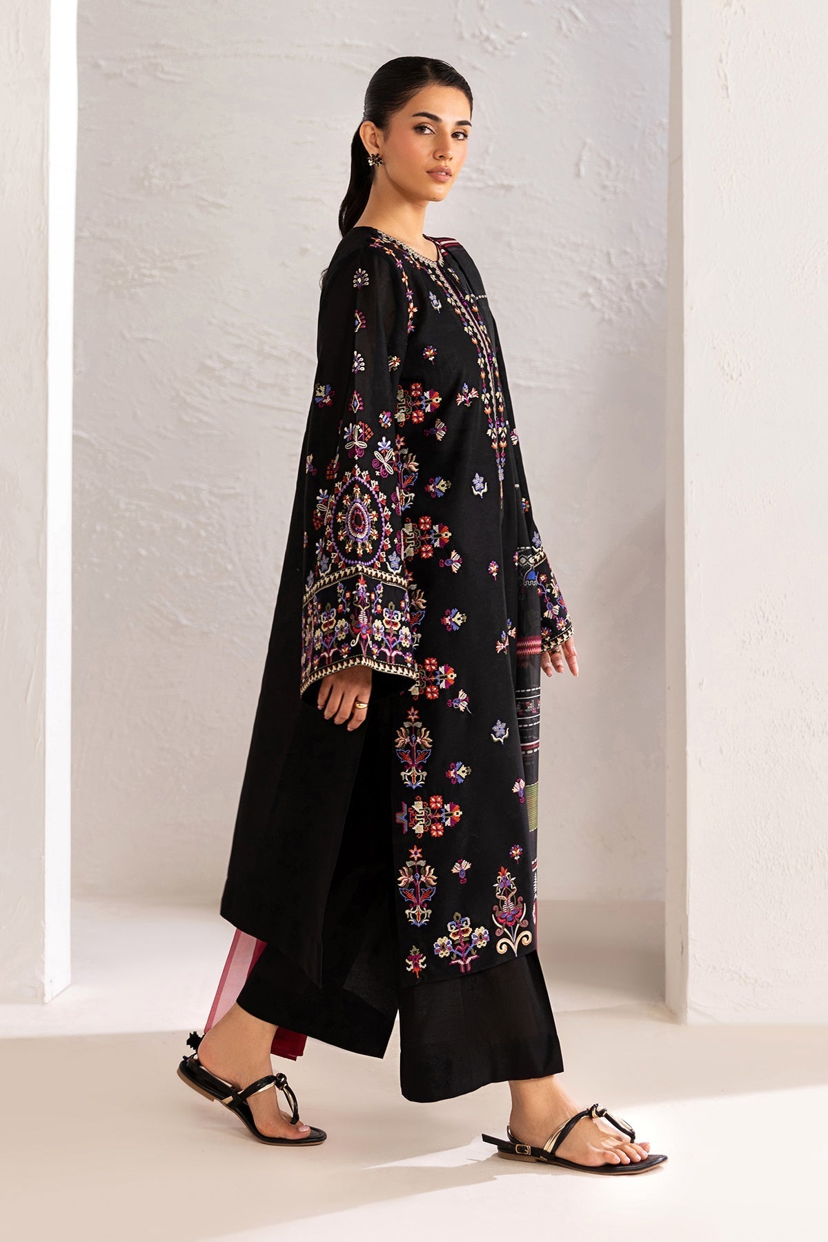 EMBROIDERED LAWN PR-1324