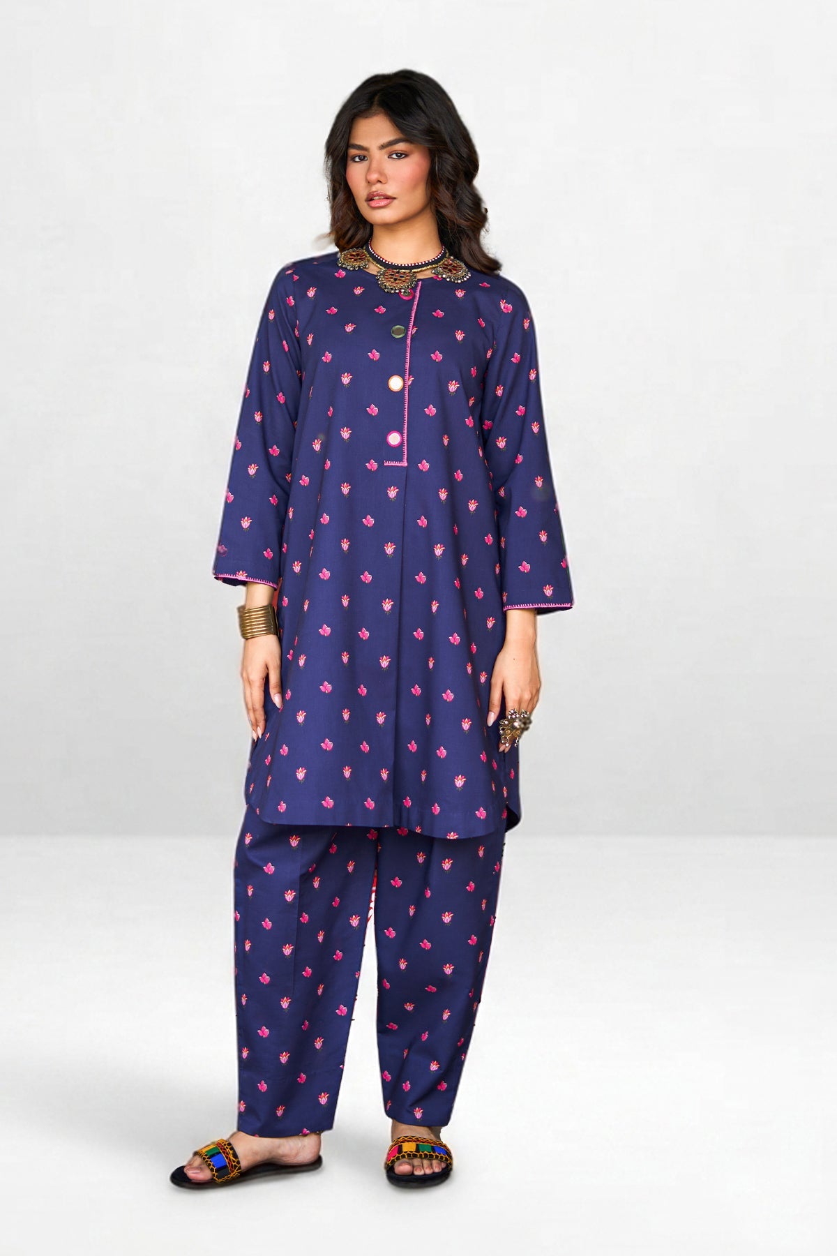 2-PC  Printed Lawn  CPM-6-204