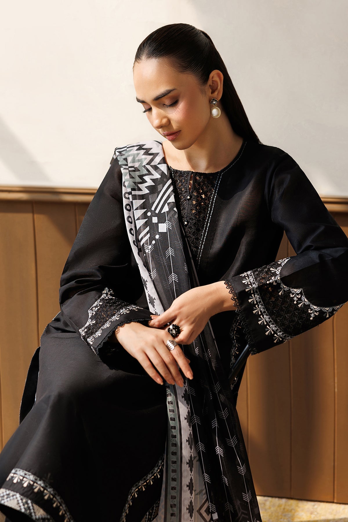 EMBROIDERED LAWN PR-1366