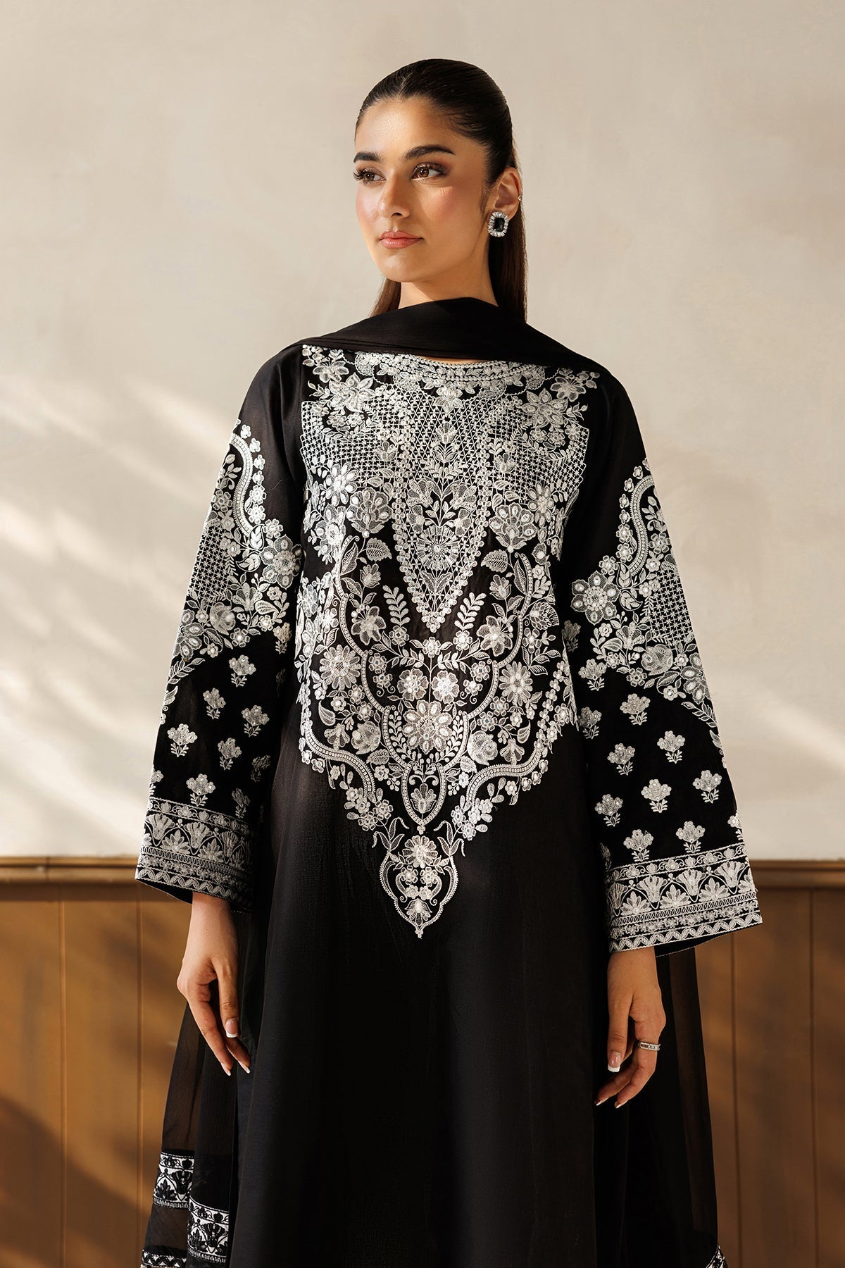 EMBROIDERED LAWN PR-1367