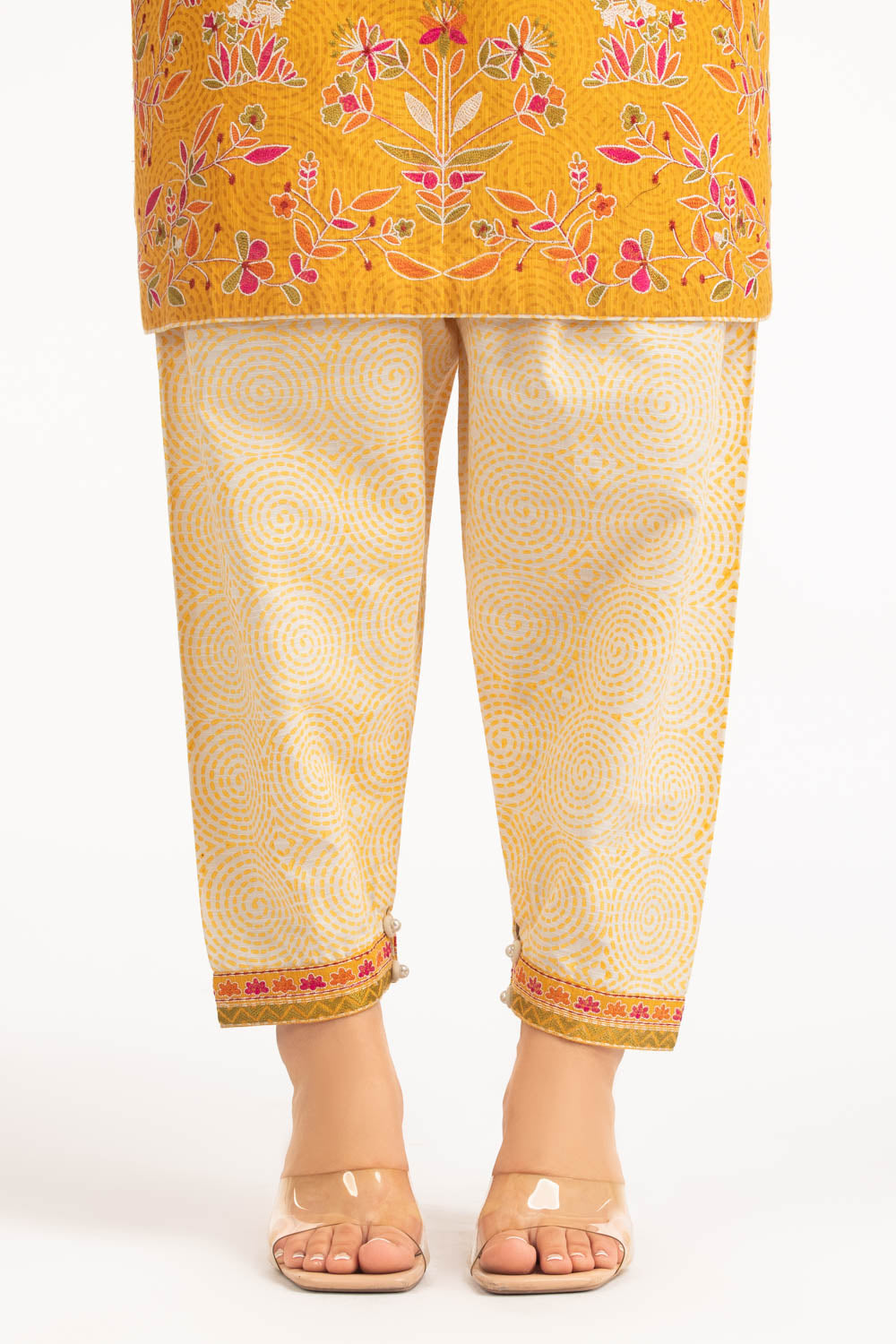 3PC Khaddar Embroidered Suit