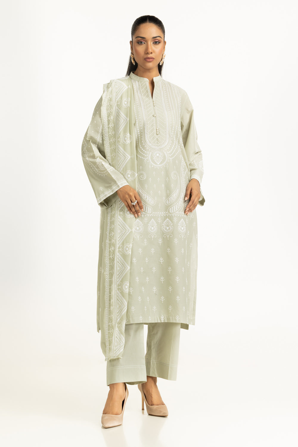 3PC Lawn Embroidered Suit