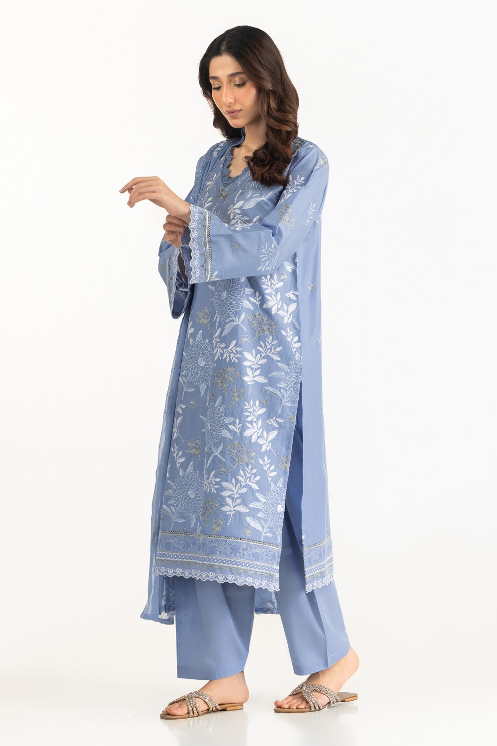 3PC Lawn Embroidered Suit