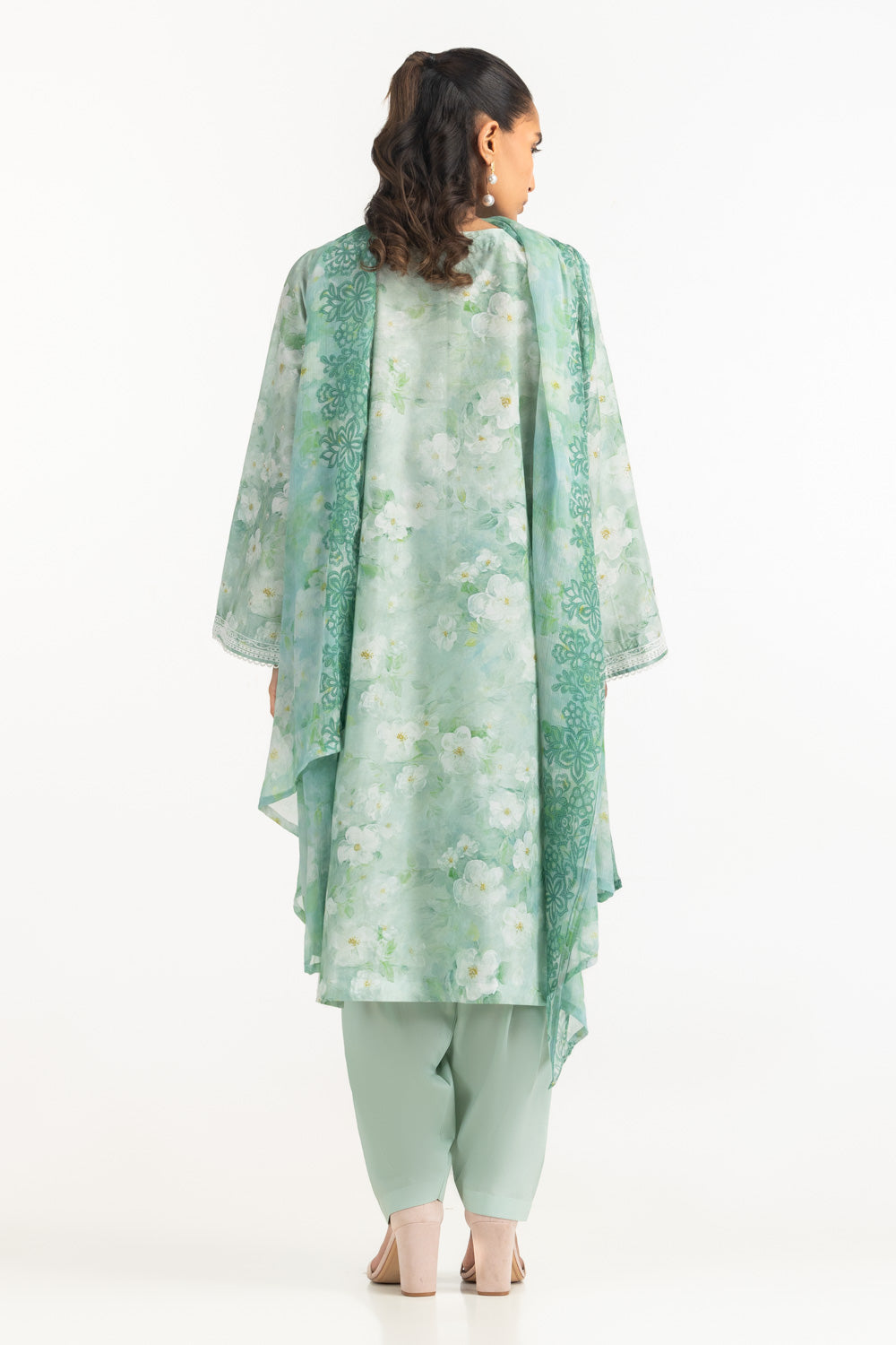 3PC Lawn Embroidered Suit