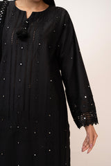 3PC Lawn Embroidered Suit