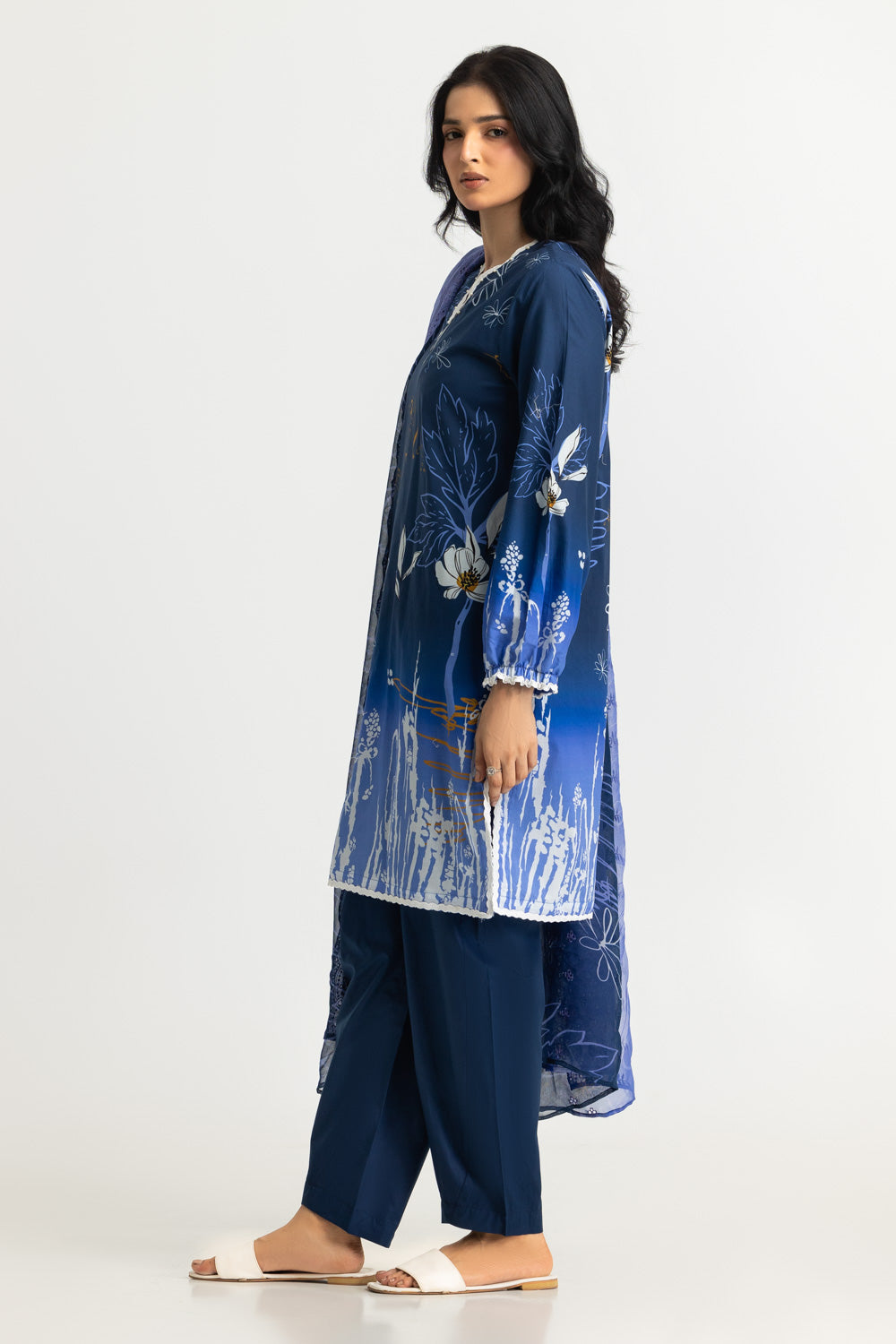 3PC Lawn Printed Suit With Chiffon Embroidered Dupatta