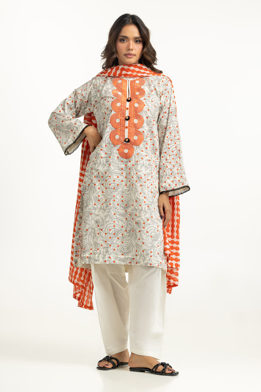 3PC Lawn Printed Suit With Embroidered