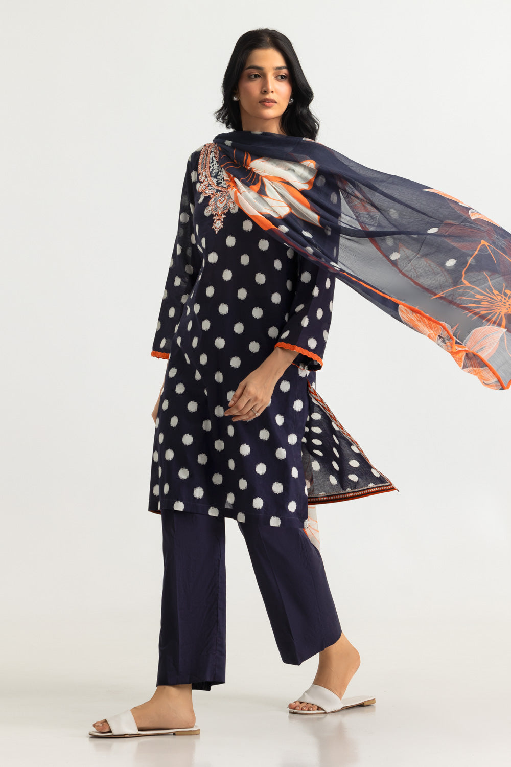 3PC Lawn Printed Suit With Embroidered