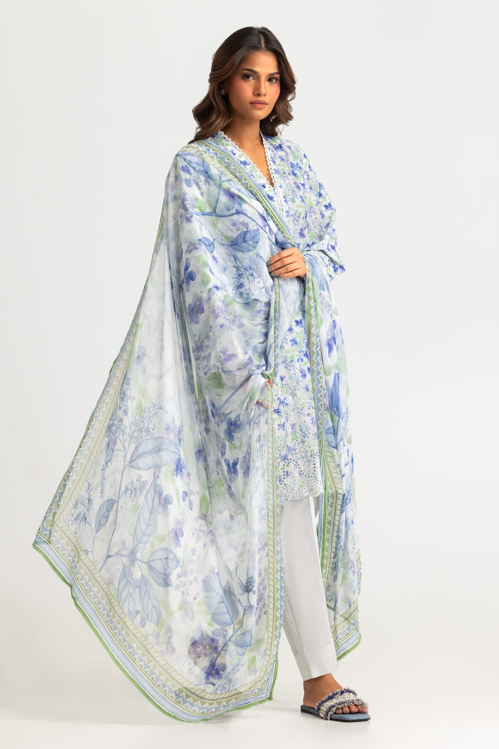 3PC Lawn Printed Suit With Embroidered