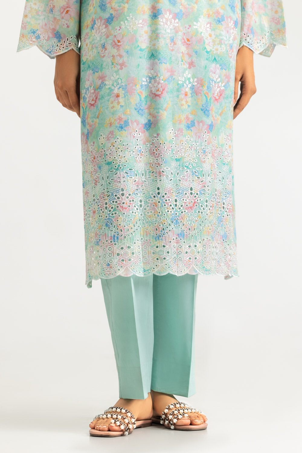3PC Lawn Printed Suit With Embroidered