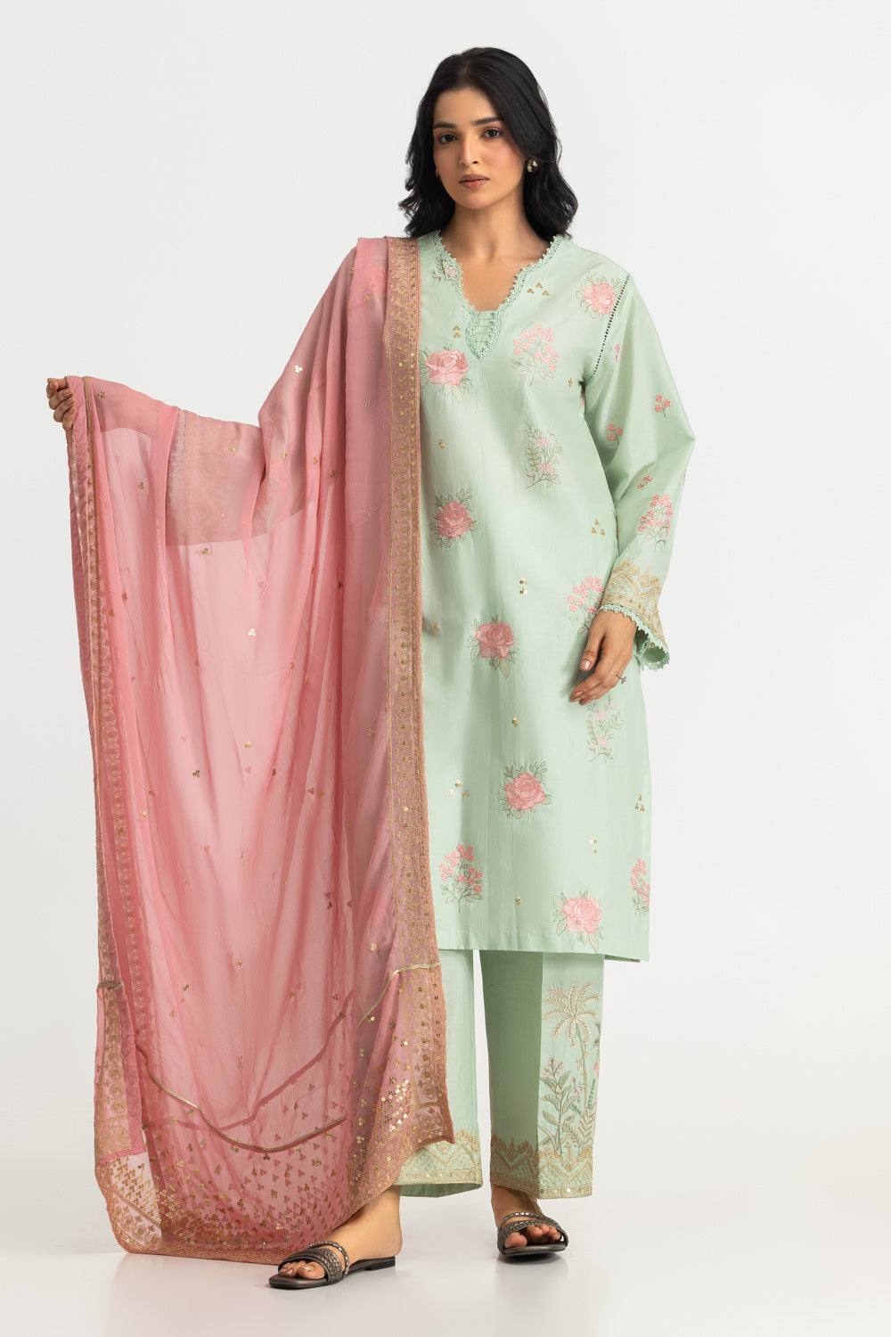 3PC Lawn Zari And Sequins Embroidered Suit With Chiffon Embroidered Dupatta