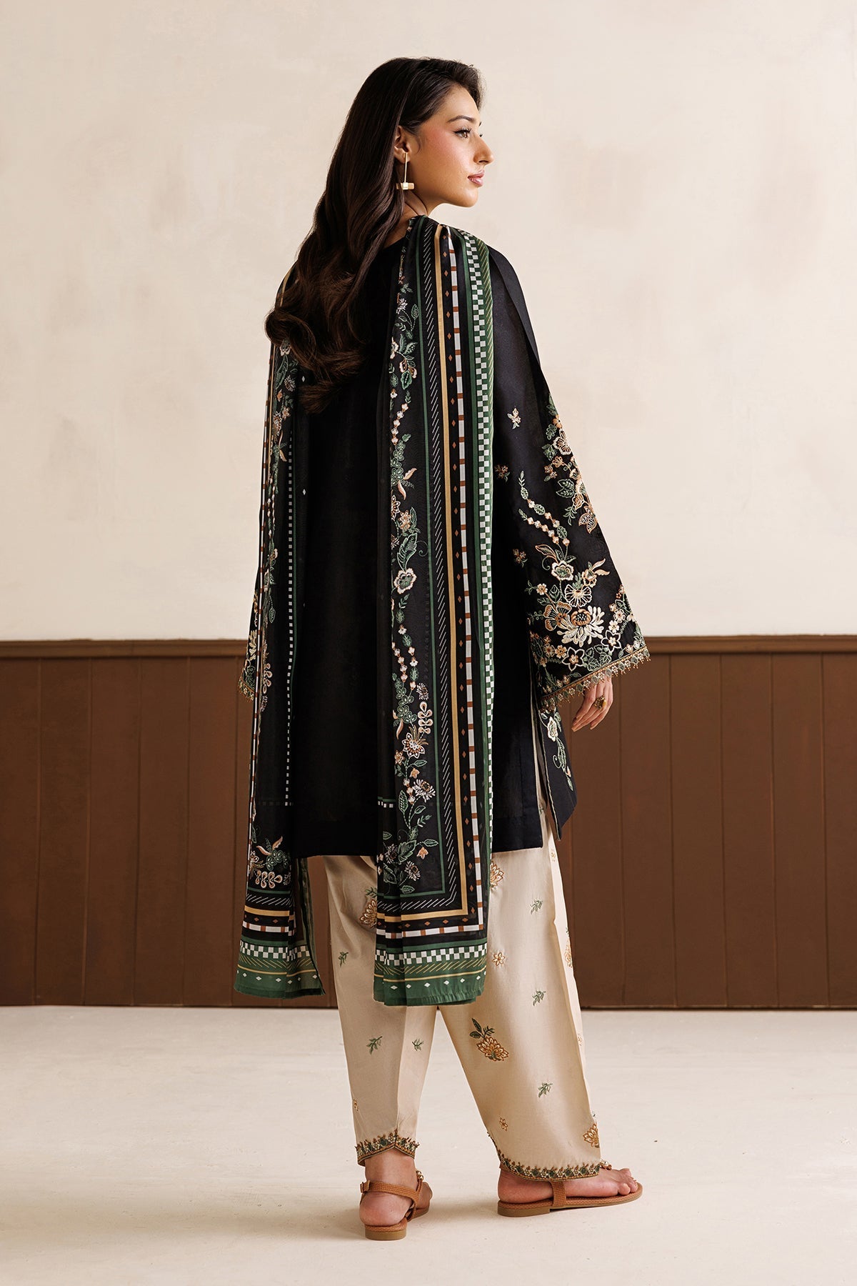 EMBROIDERED LAWN PR-1335