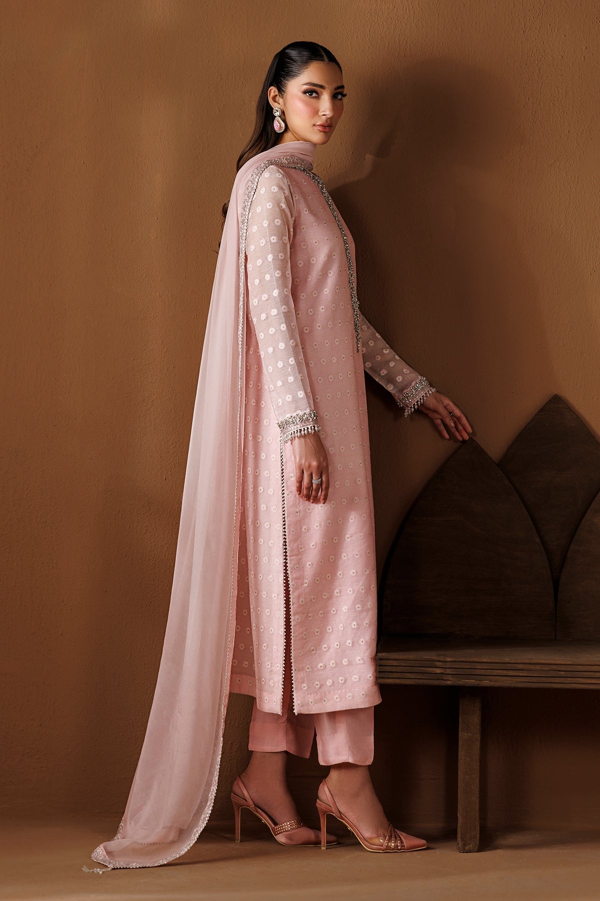 EMBROIDERED COTTON NET PR-1286