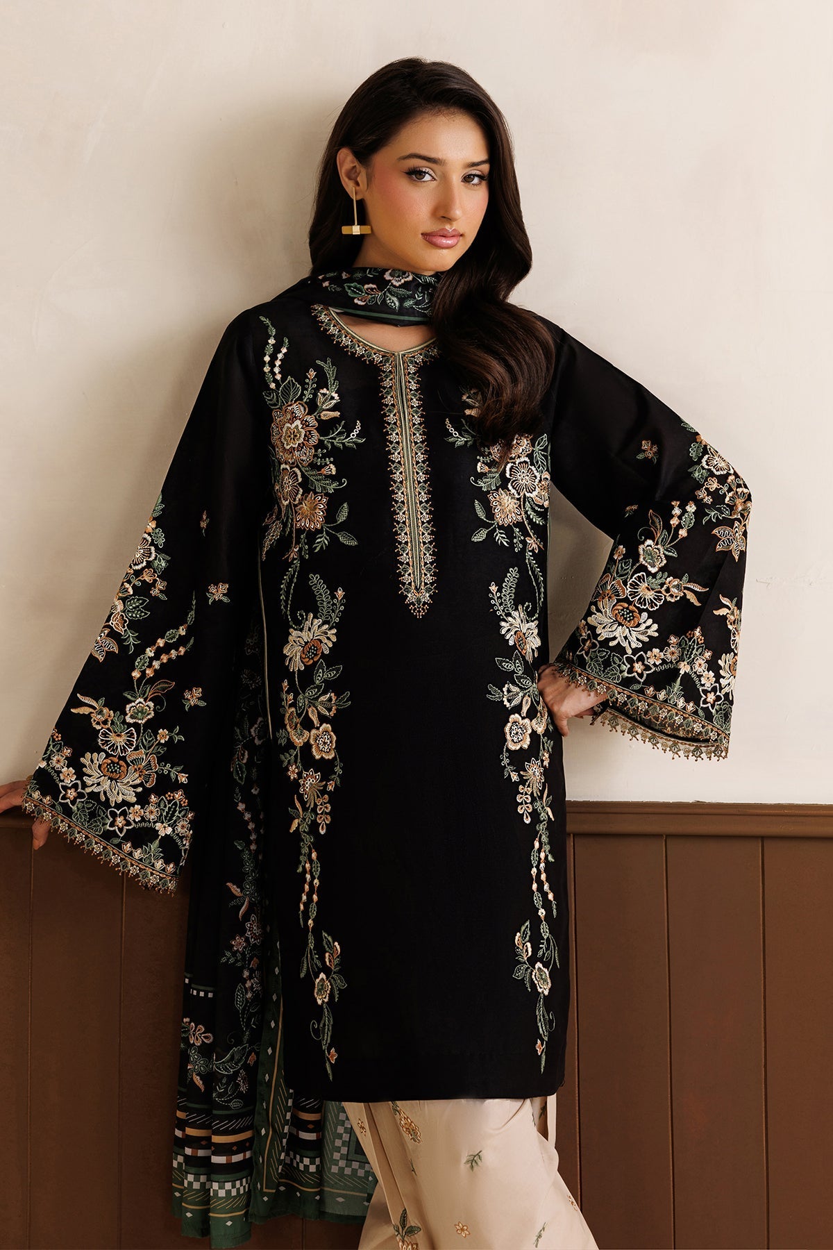 EMBROIDERED LAWN PR-1335
