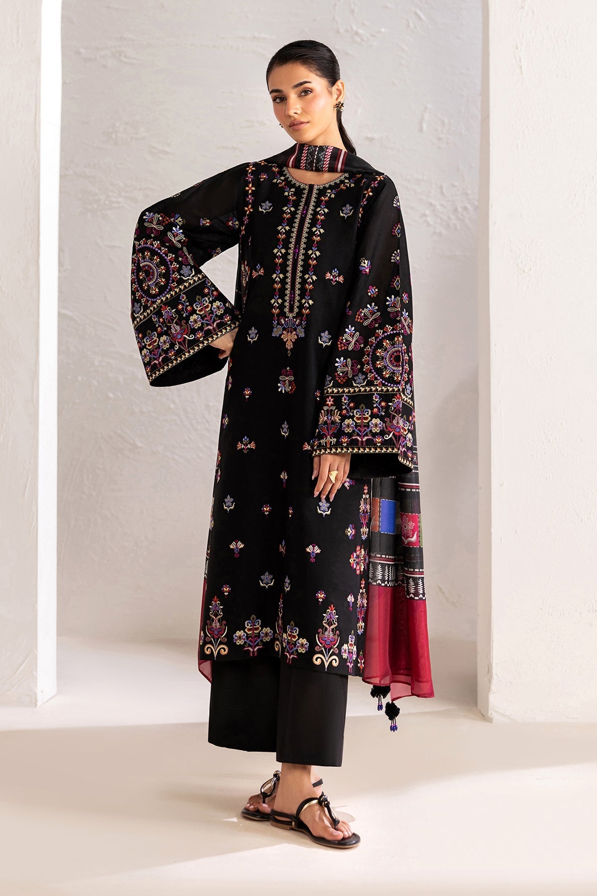EMBROIDERED LAWN PR-1324