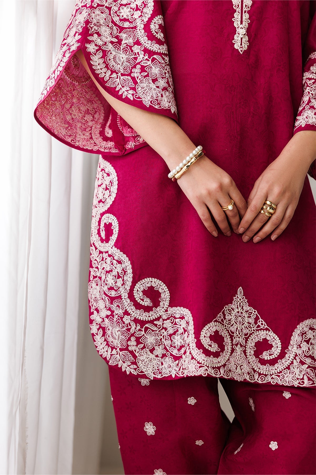 EMBROIDERED JACQUARD PR-1253