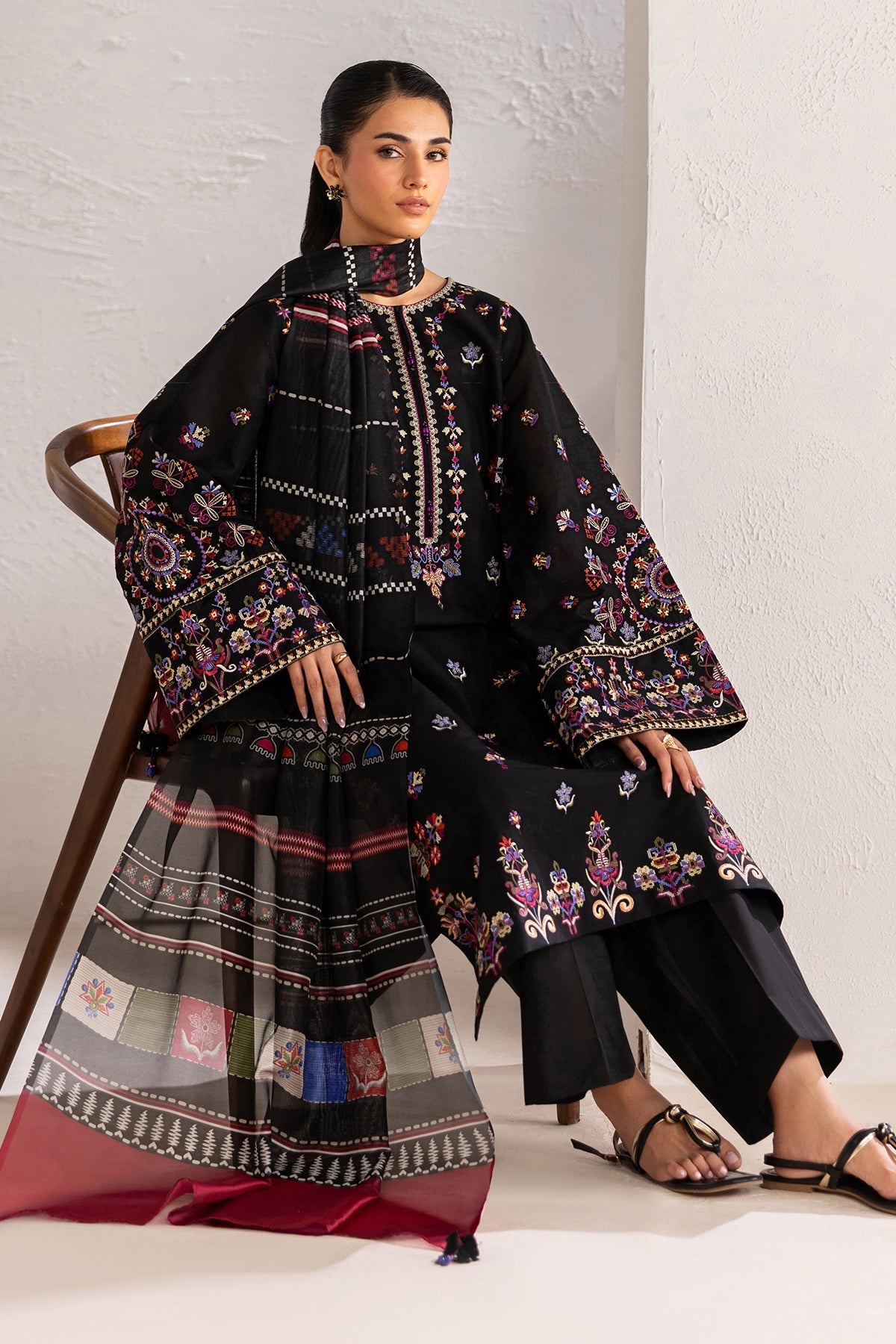 EMBROIDERED LAWN PR-1324
