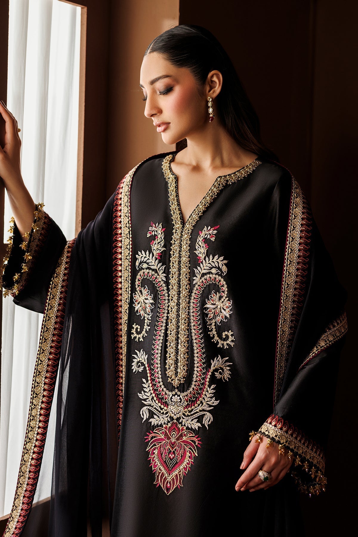 EMBROIDERED SHEESHA SILK PR-1282