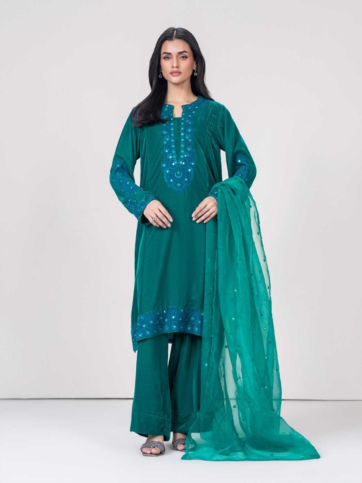 3 Piece Velvet Suit- Embroidered (Pret)