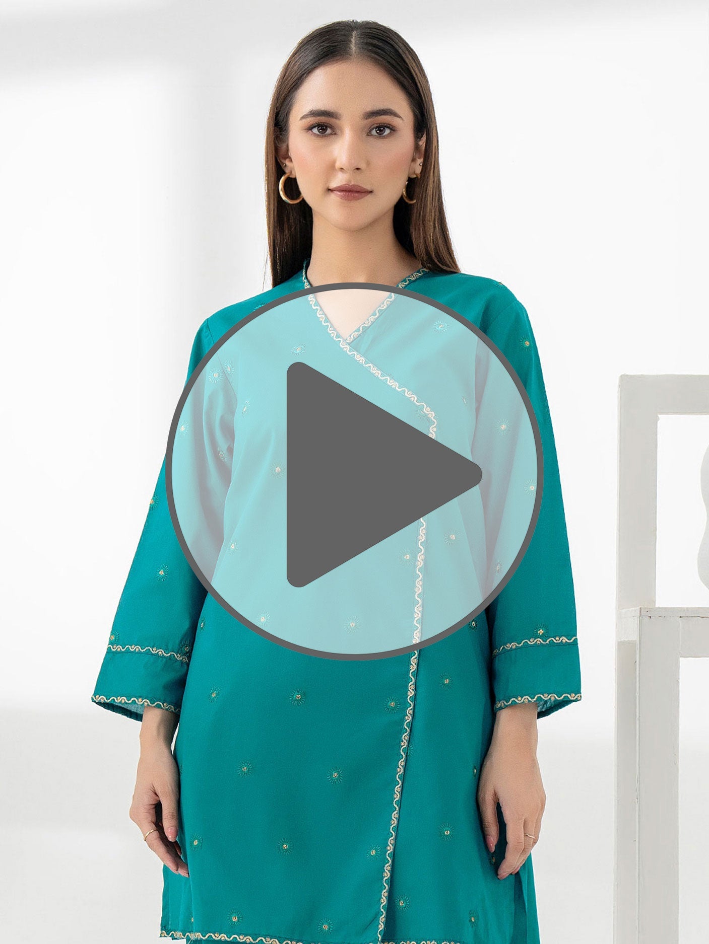 2 Piece Cambric Suit-Embroidered (Pret)