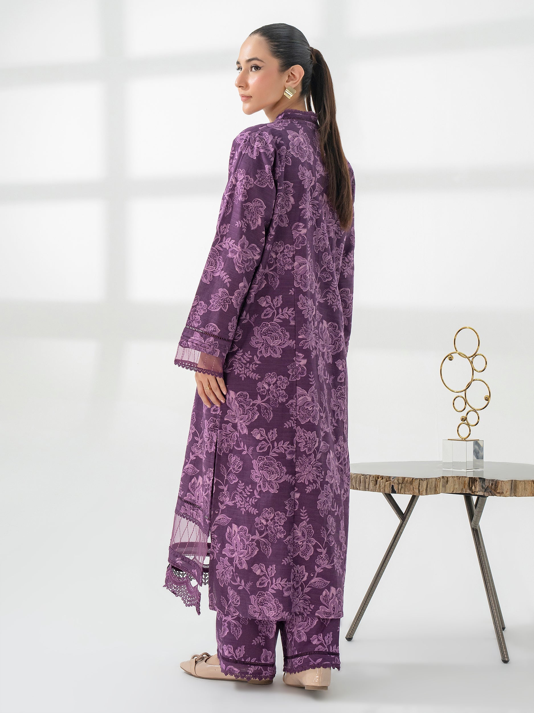 2 Piece Khaddar Suit-Embroidered (Pret)