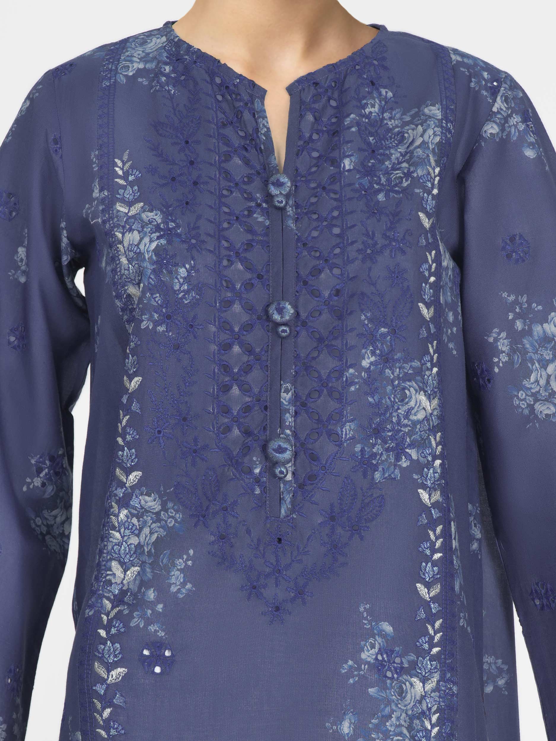 3 Piece Lawn Suit- Embroidered (Pret)
