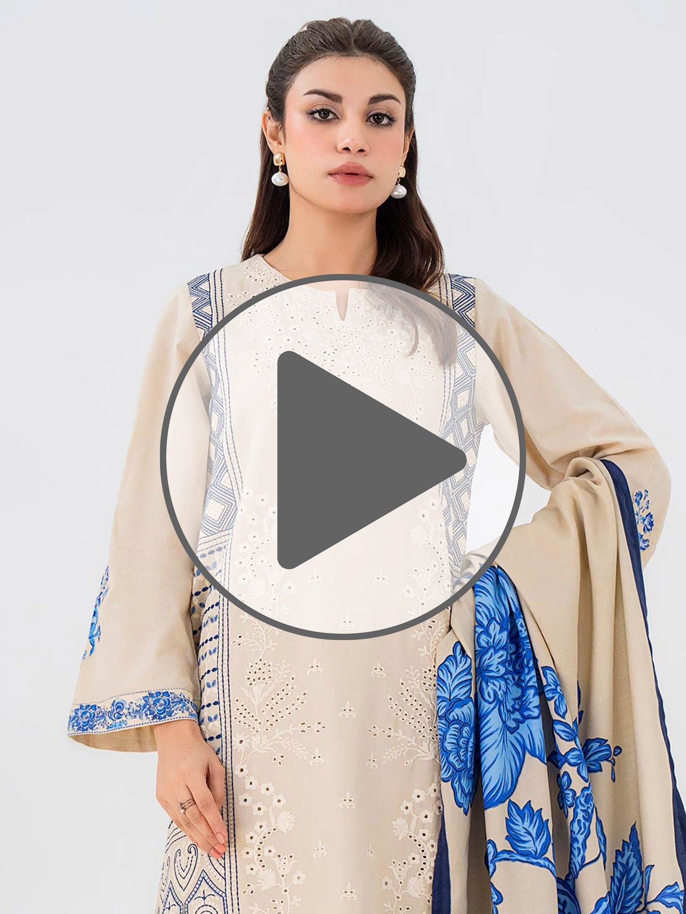 2 Piece Khaddar Suit-Embroidered (Pret)
