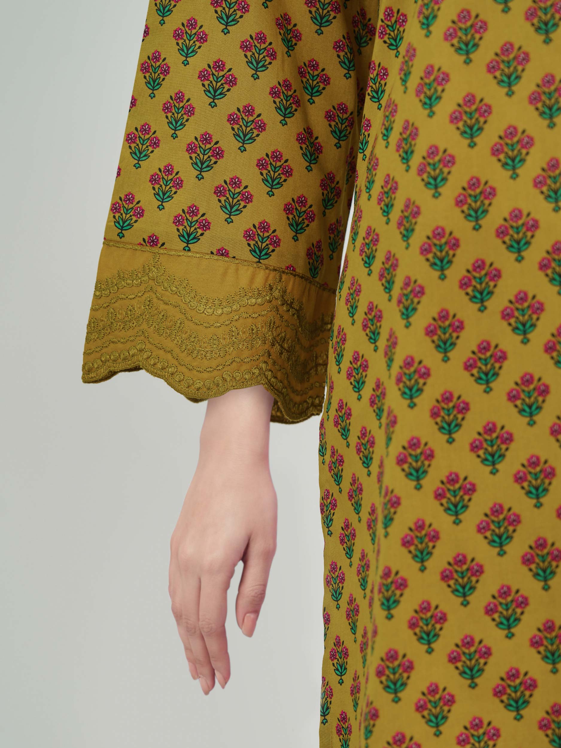 2 Piece Lawn Suit- Embroidered (Pret)