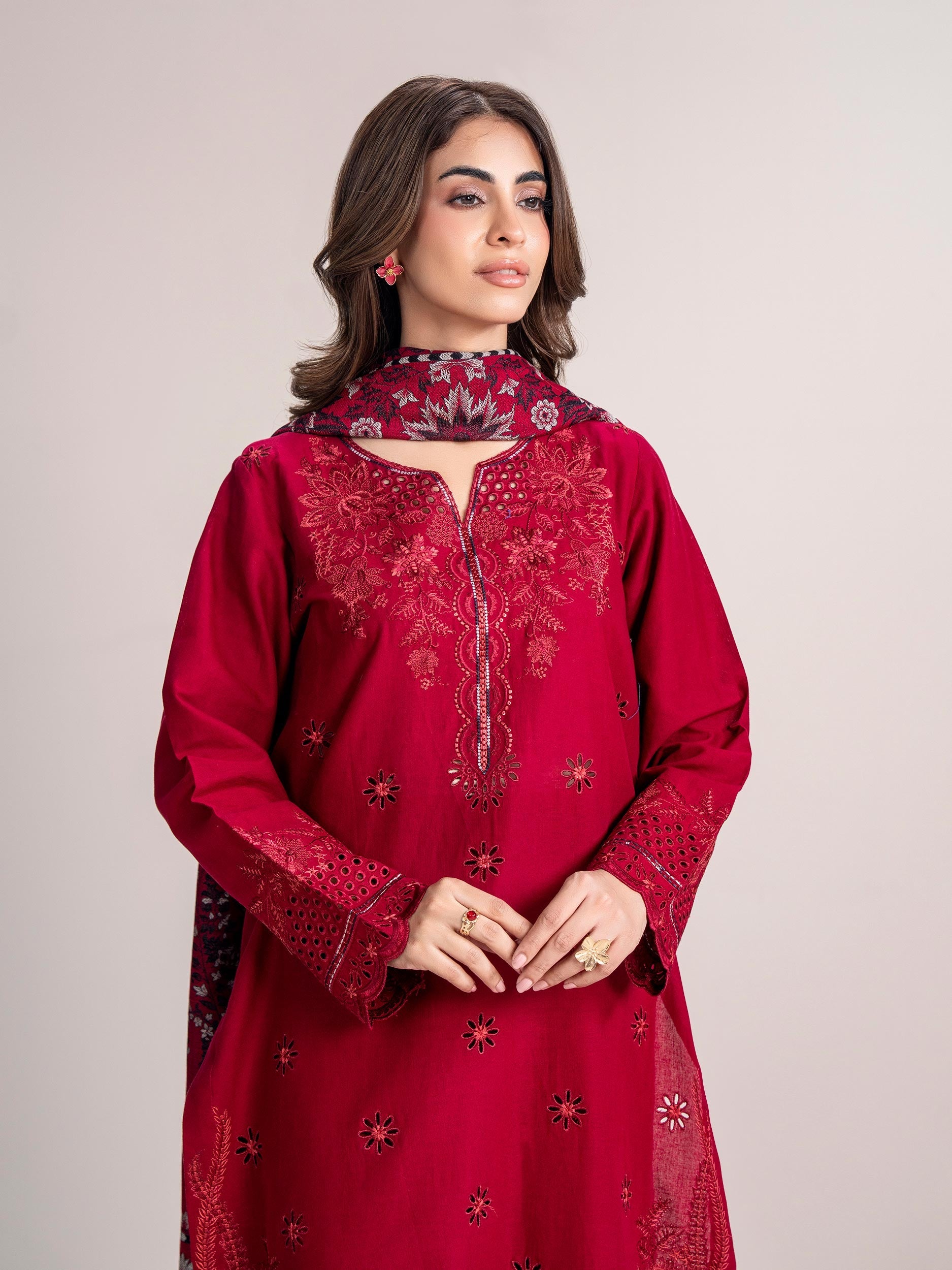 3 Piece Khaddar Suit- Embroidered (Pret)