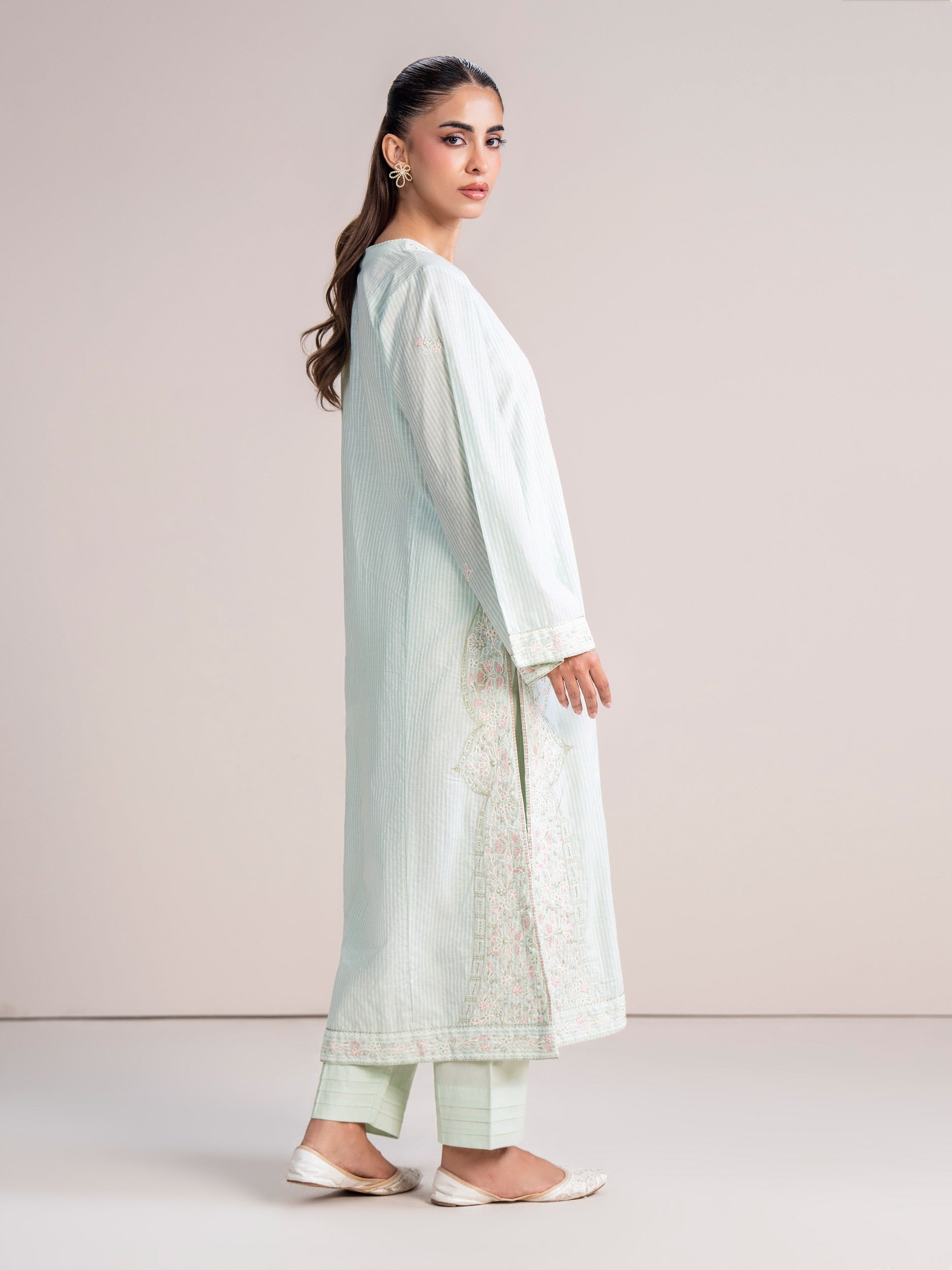 2 Piece Yarn Dyed Suit- Embroidered (Pret)