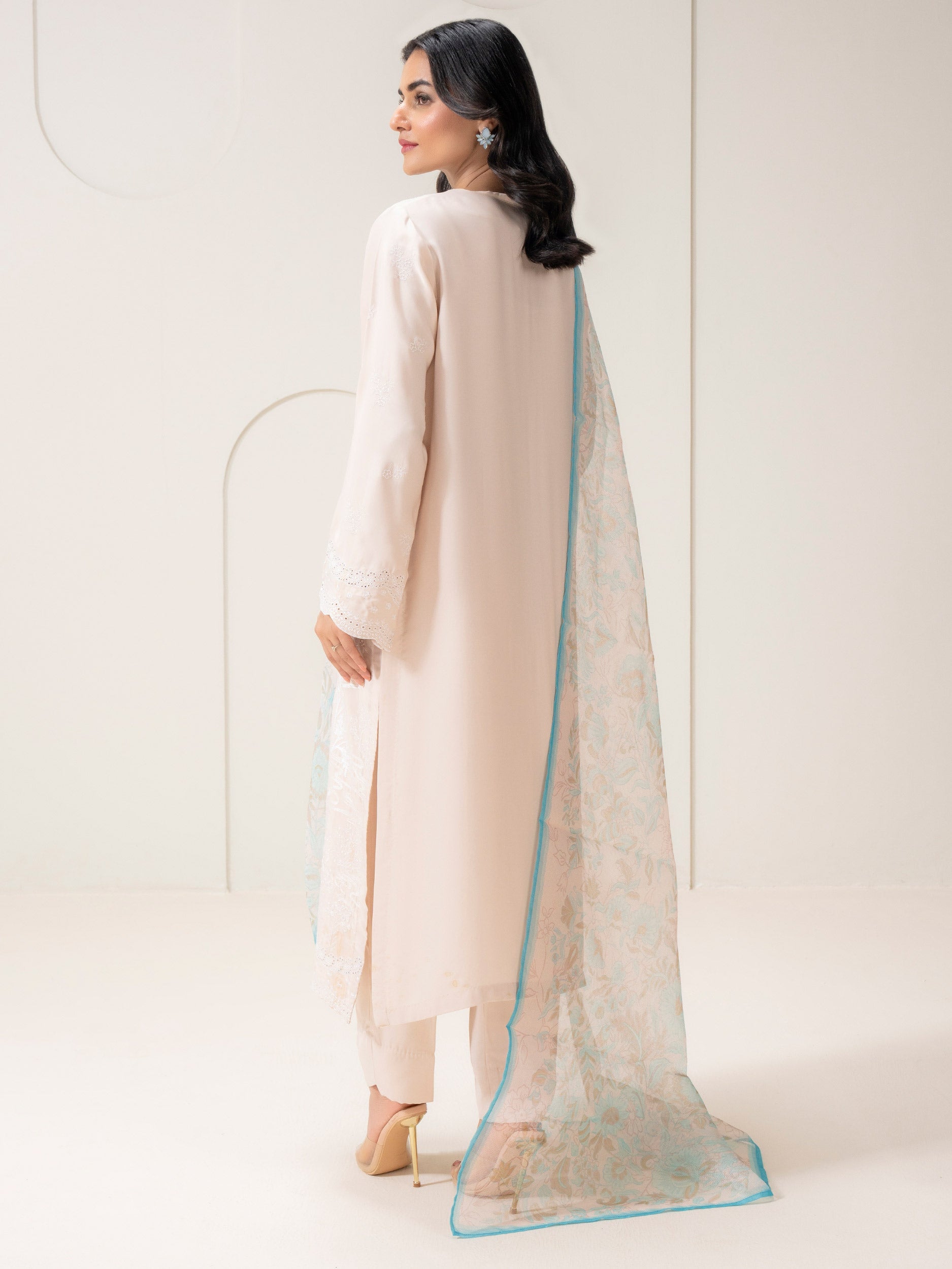 3 Piece Silk Suit-Embroidered (Pret)