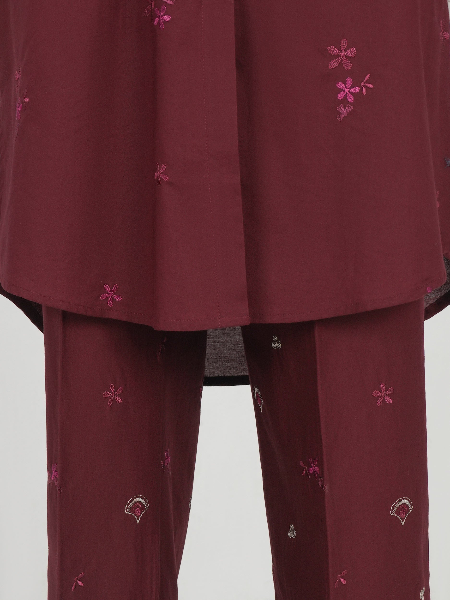 2 Piece Lawn Suit- Embroidered (Pret)