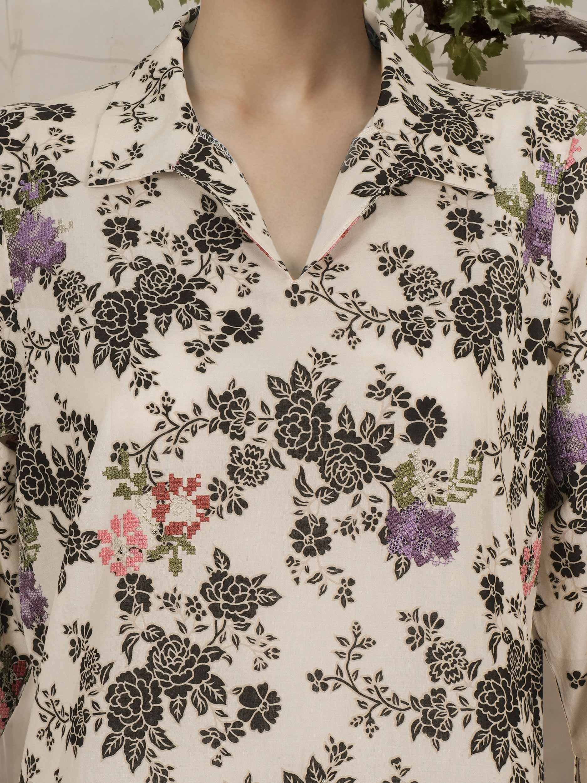 2 Piece Lawn Suit- Embroidered (Pret)