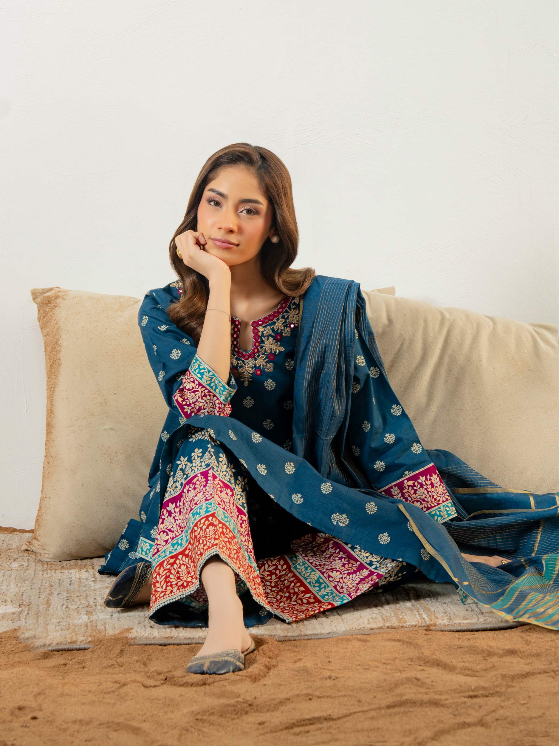 3 Piece Lawn Suit-Embroidered (Pret)