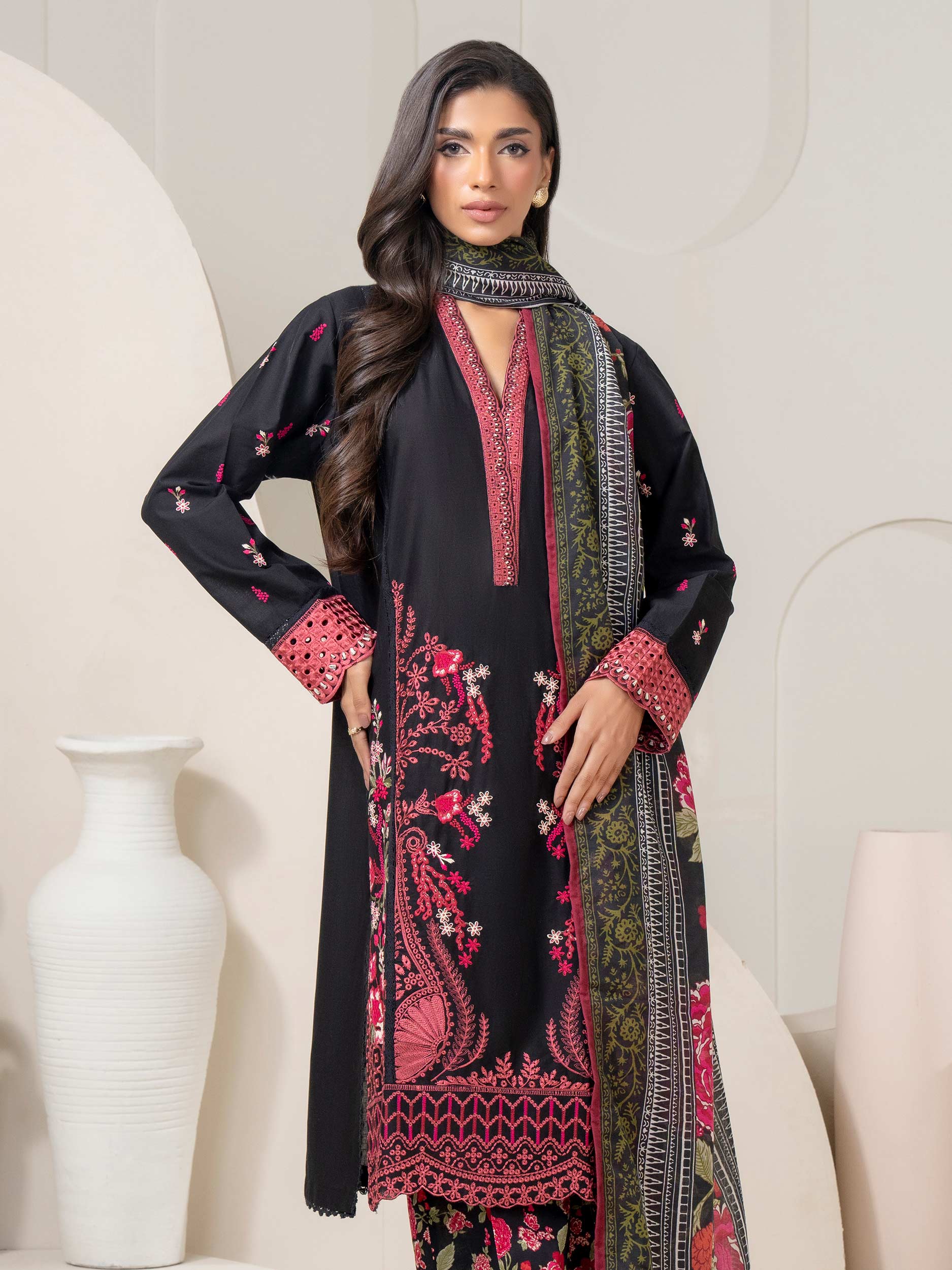 3 Piece Lawn Suit-Embroidered (Pret)