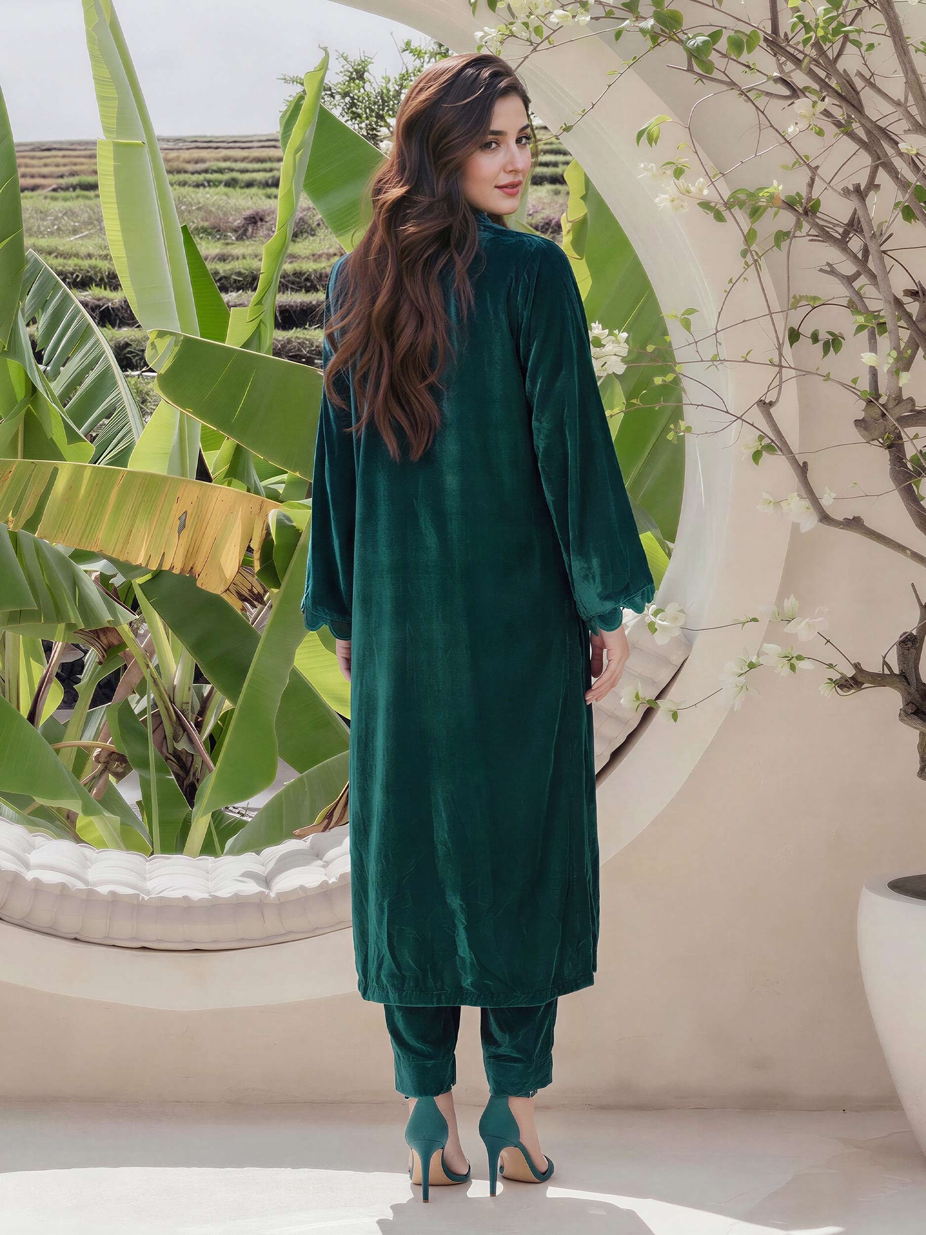 2 Piece Velvet Suit (Pret)