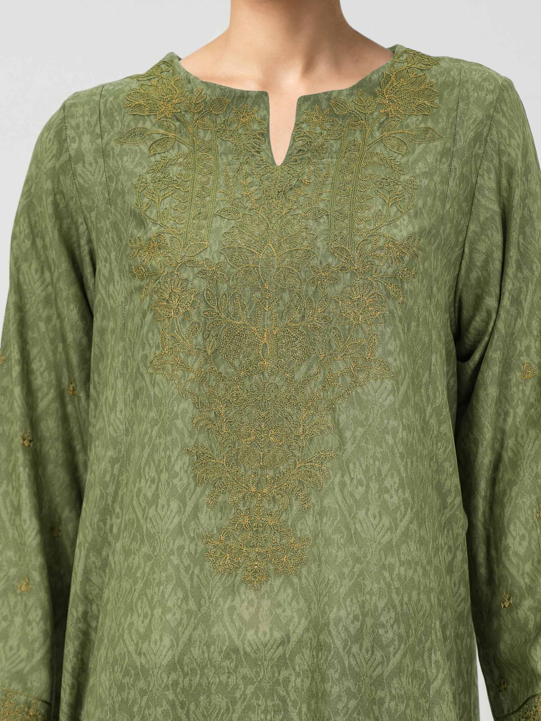 2 Piece Viscose Suit- Embroidered (Pret)