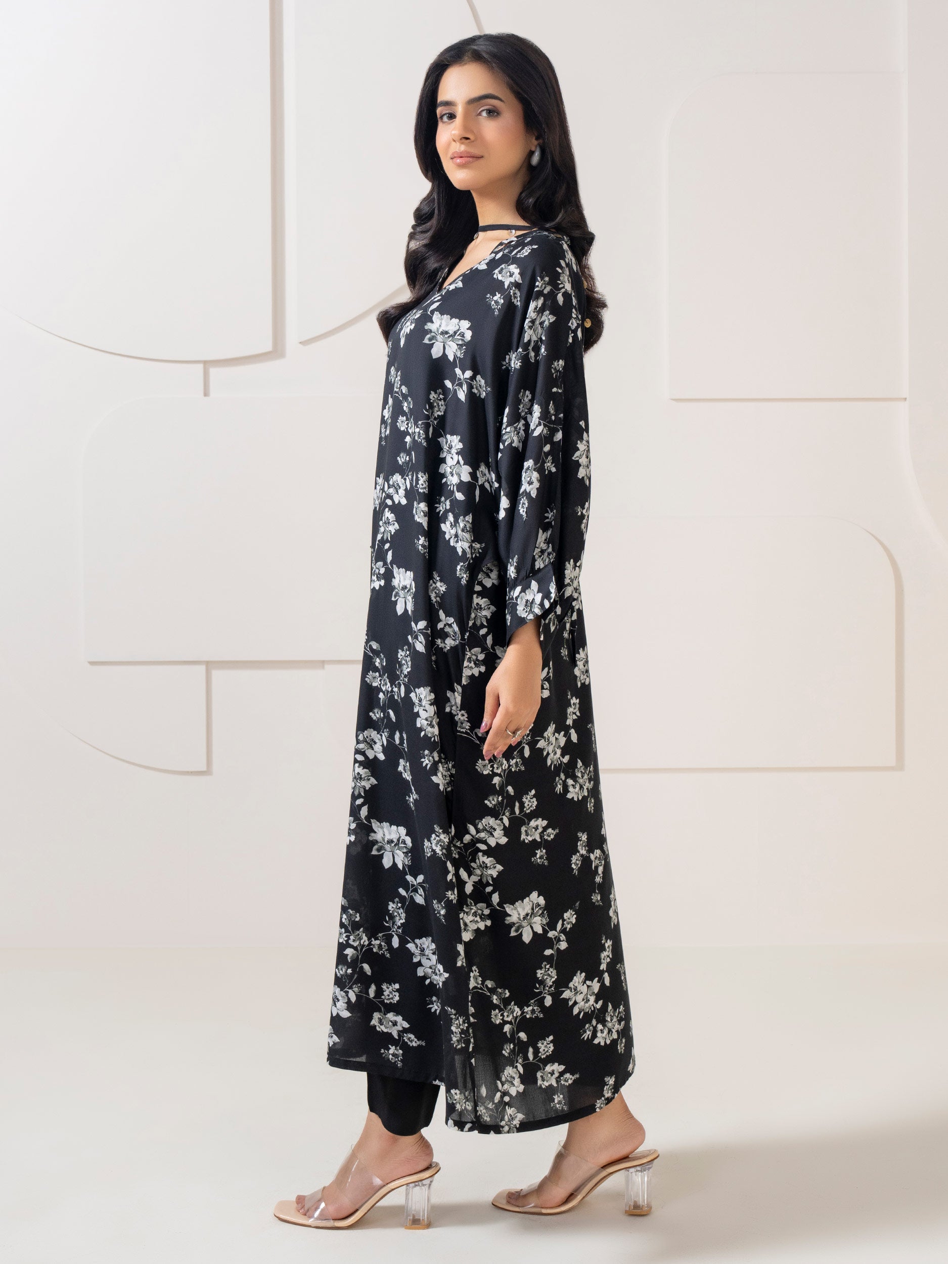 Lawn Kaftan (Pret)