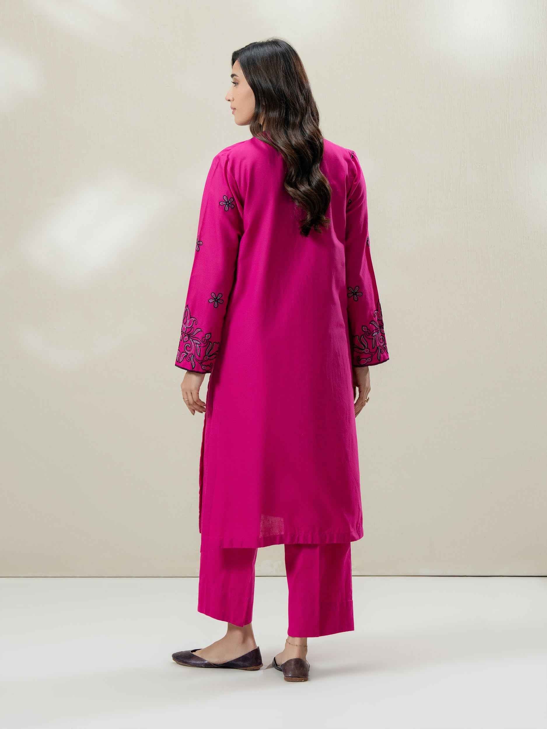 2-Piece Khaddar Suit-Embroidered (Pret)